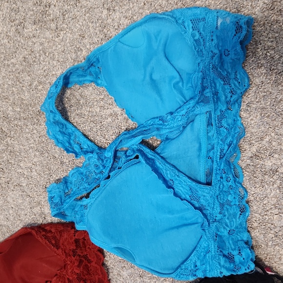 Bralets.  Set of 3 - Picture 5 of 12